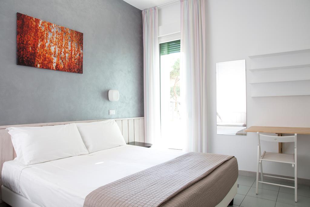 Hotel Columbia Marina Romea Exteriér fotografie